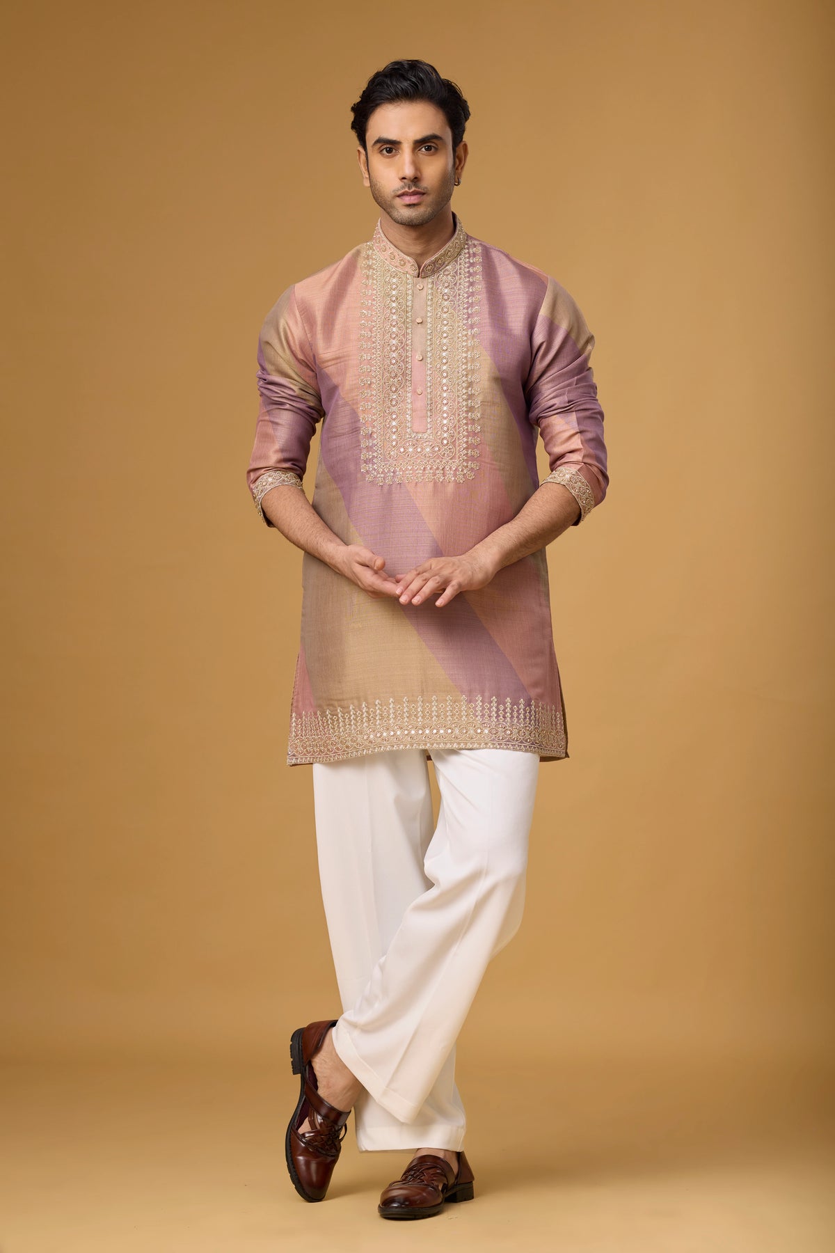 Rosé Heritage Geometric Embroidered Kurta Set