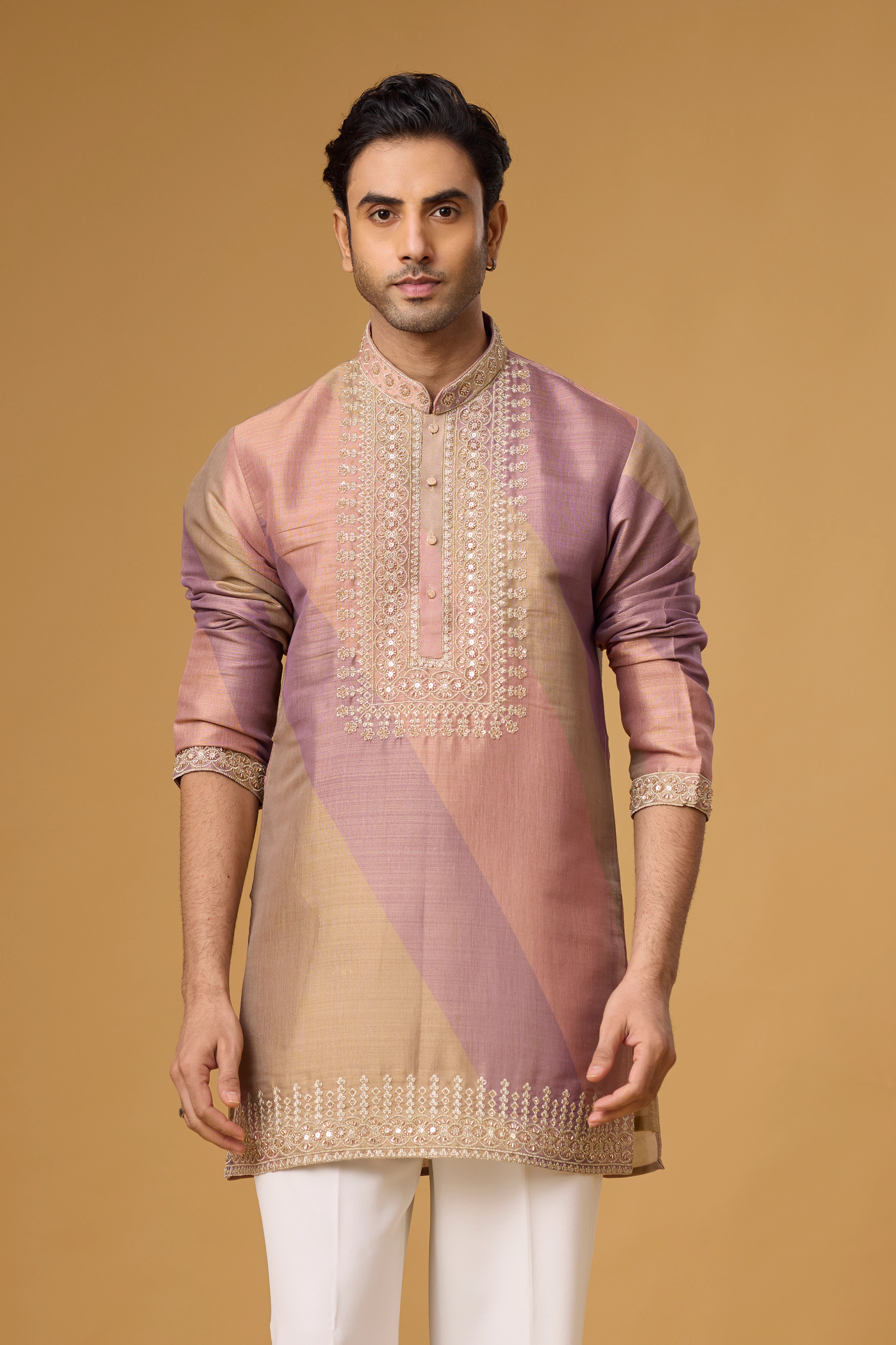 Rosé Heritage Geometric Embroidered Kurta Set
