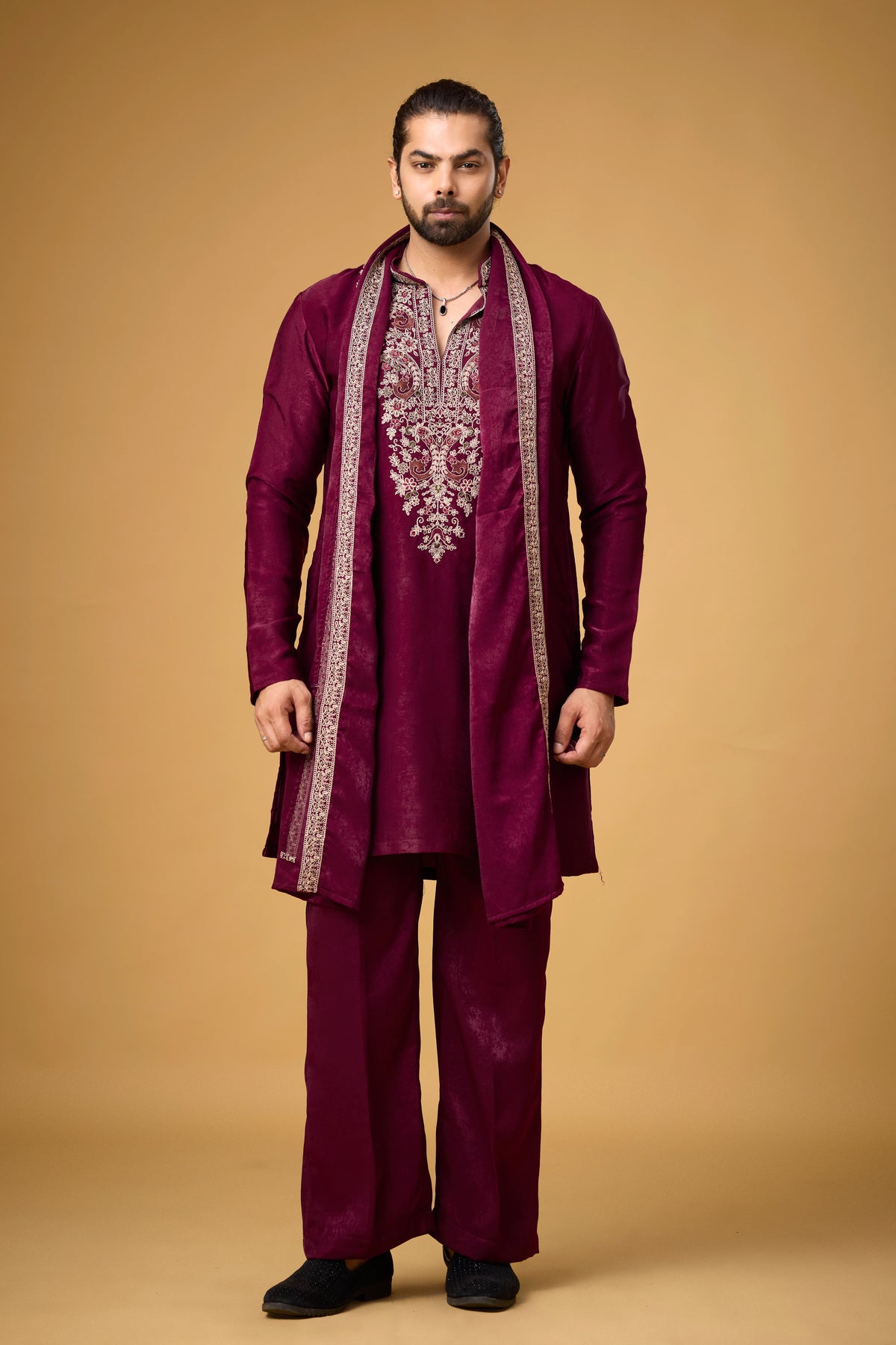 Royal Burgundy Embroidered Kurta Set with Stole