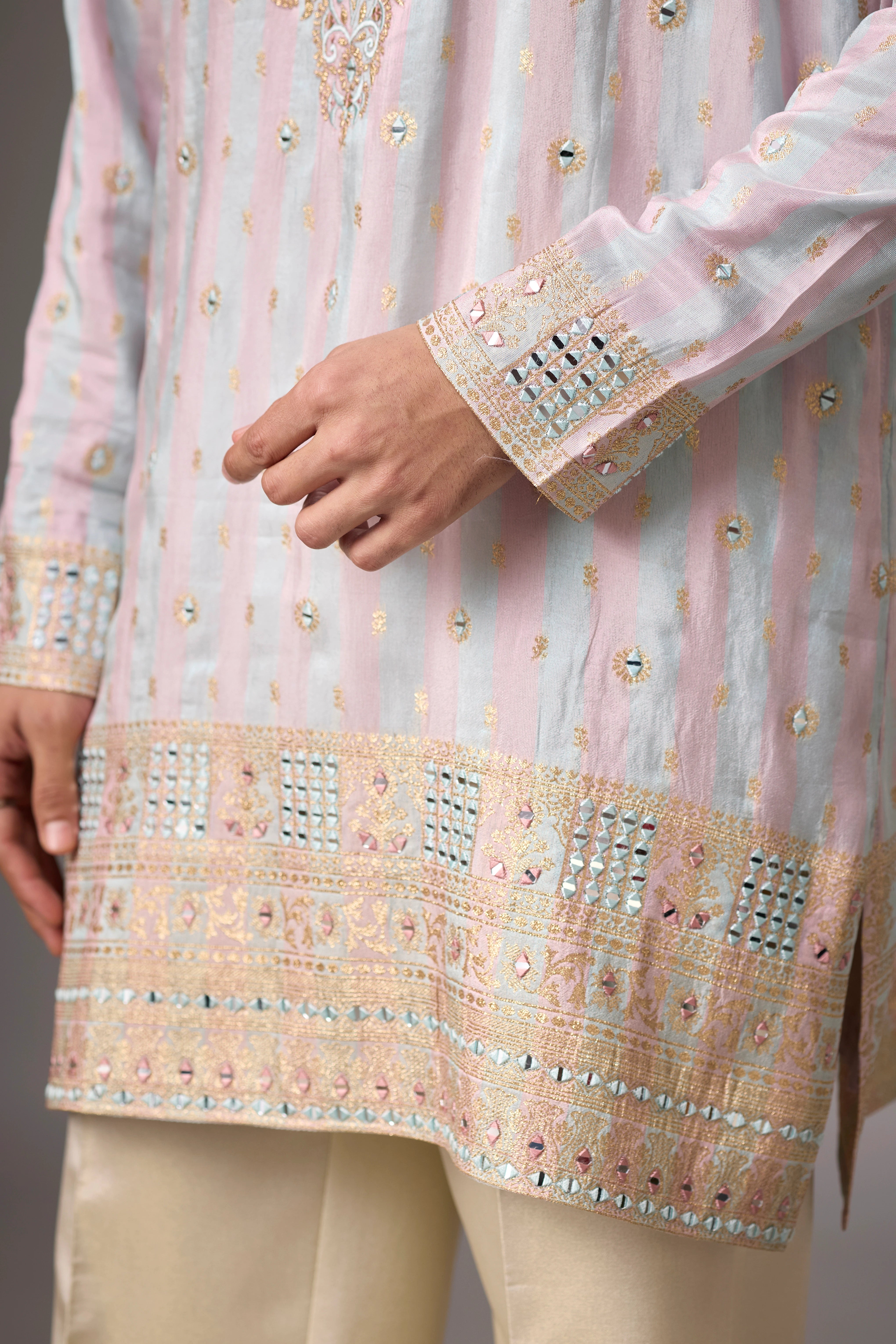 Pastel Rose Zari Motif Kurta Set