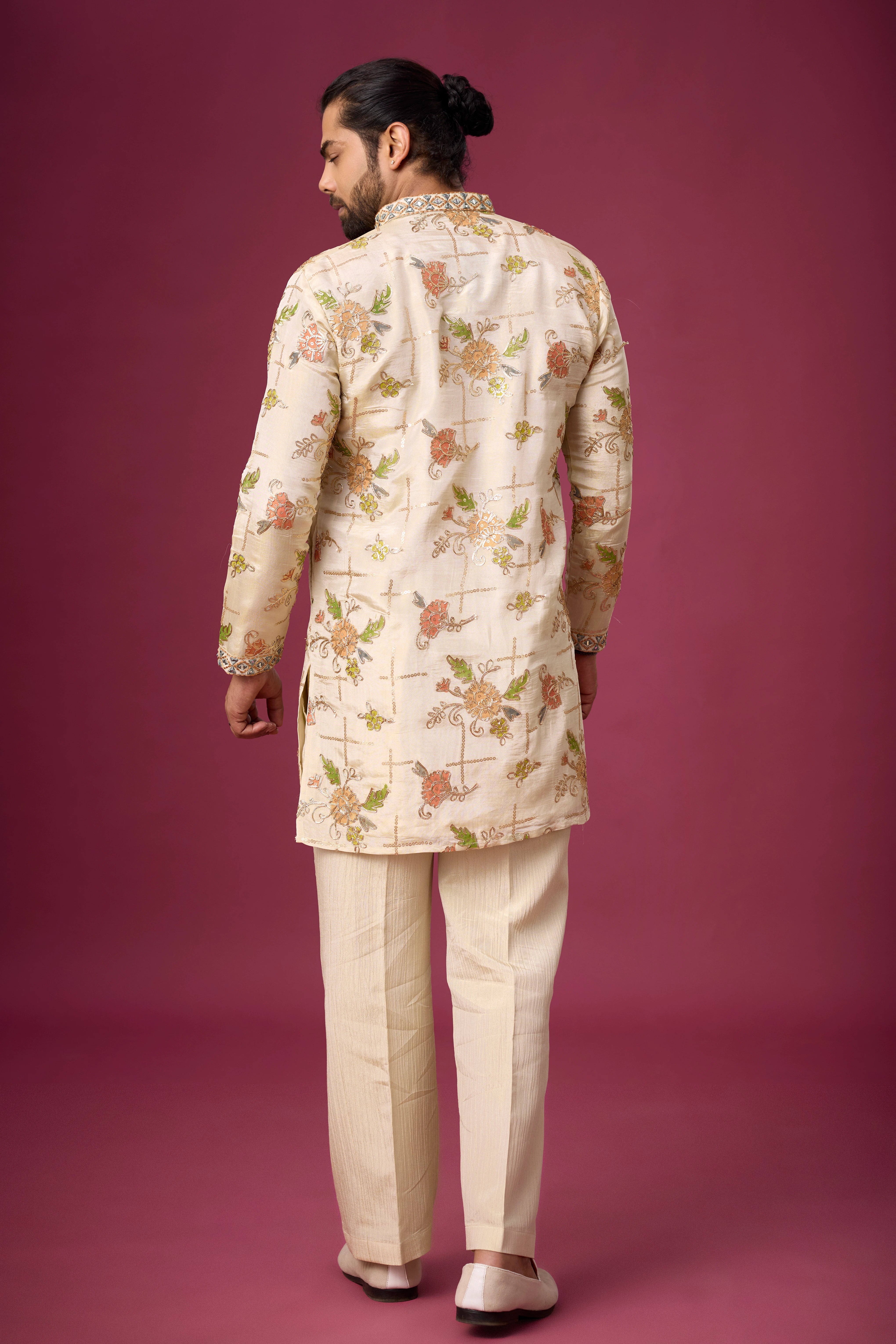 Ivory Floral Heritage Embroidered Kurta Set