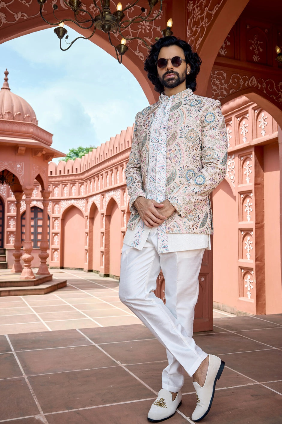 Buy Carnival Wear for Men  Jackets & Indo-Western Outfits for Parties   Mahavir NX