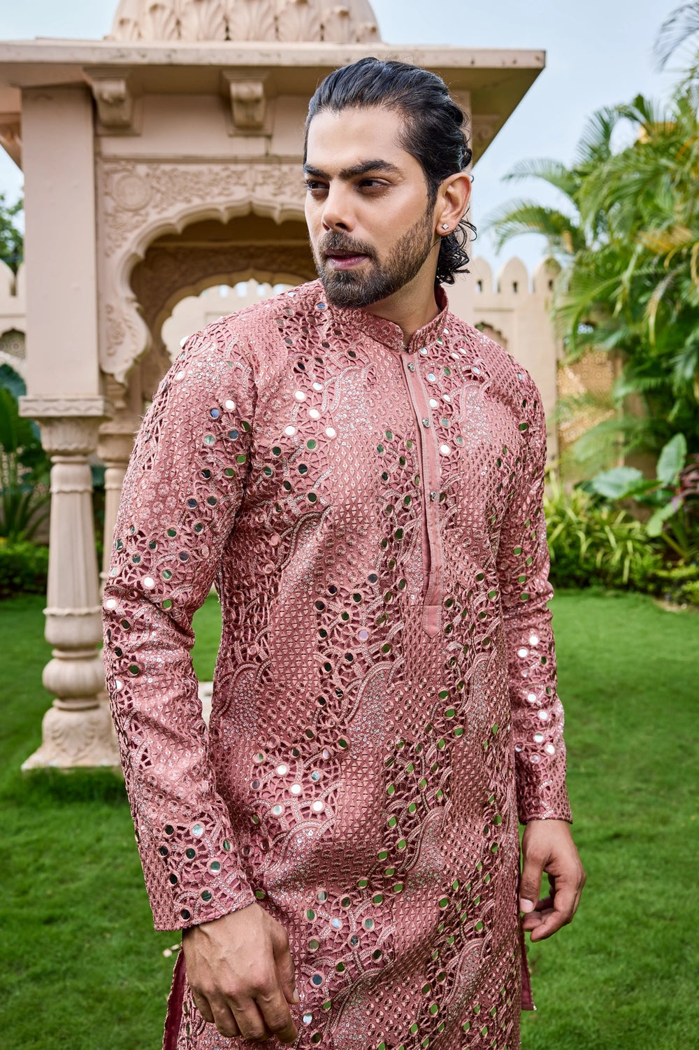 Men’s Kurta Set – Dusty Rose Embroidered Mirror Kurta Set