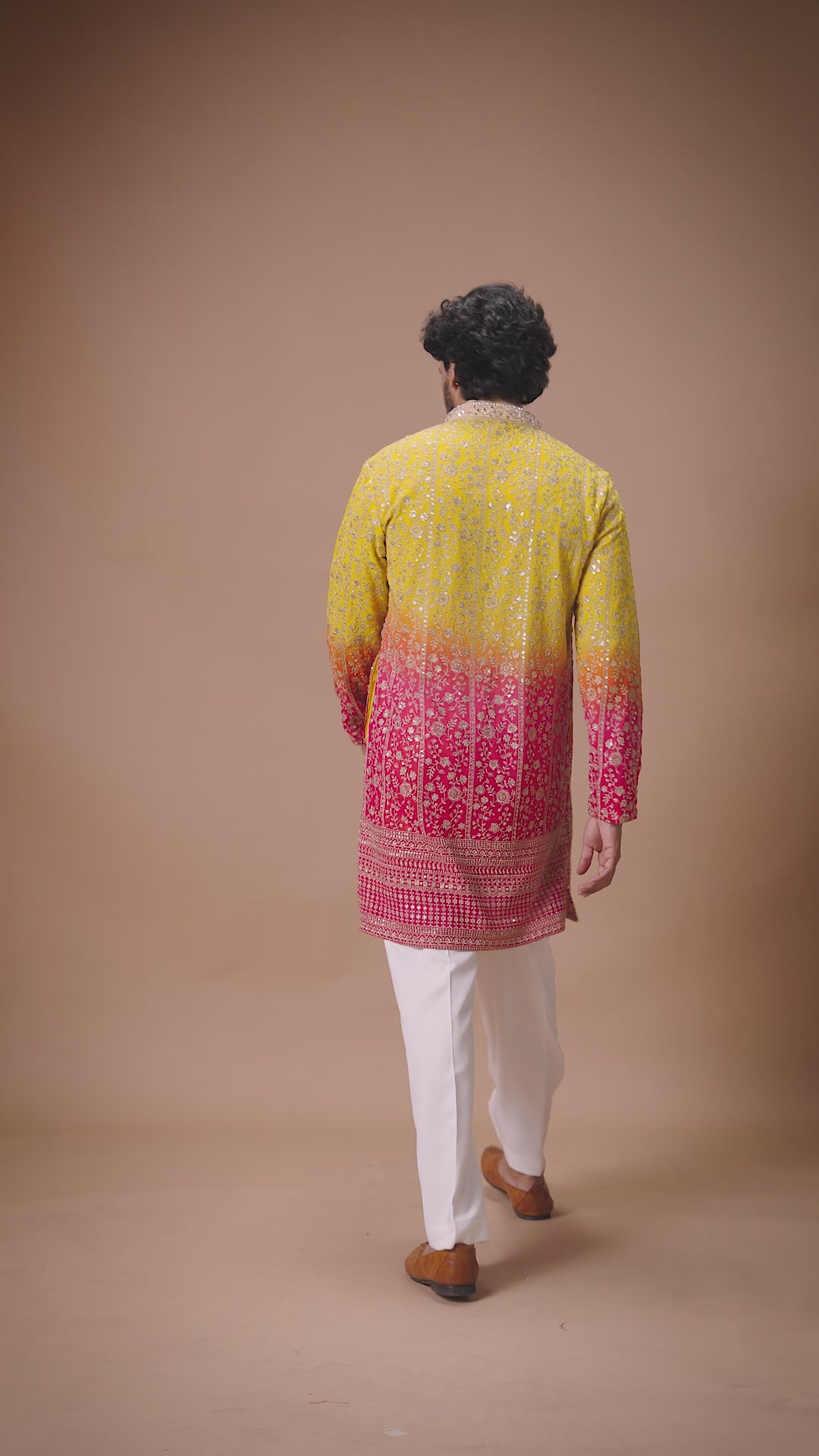 Men festive embroidered kurta