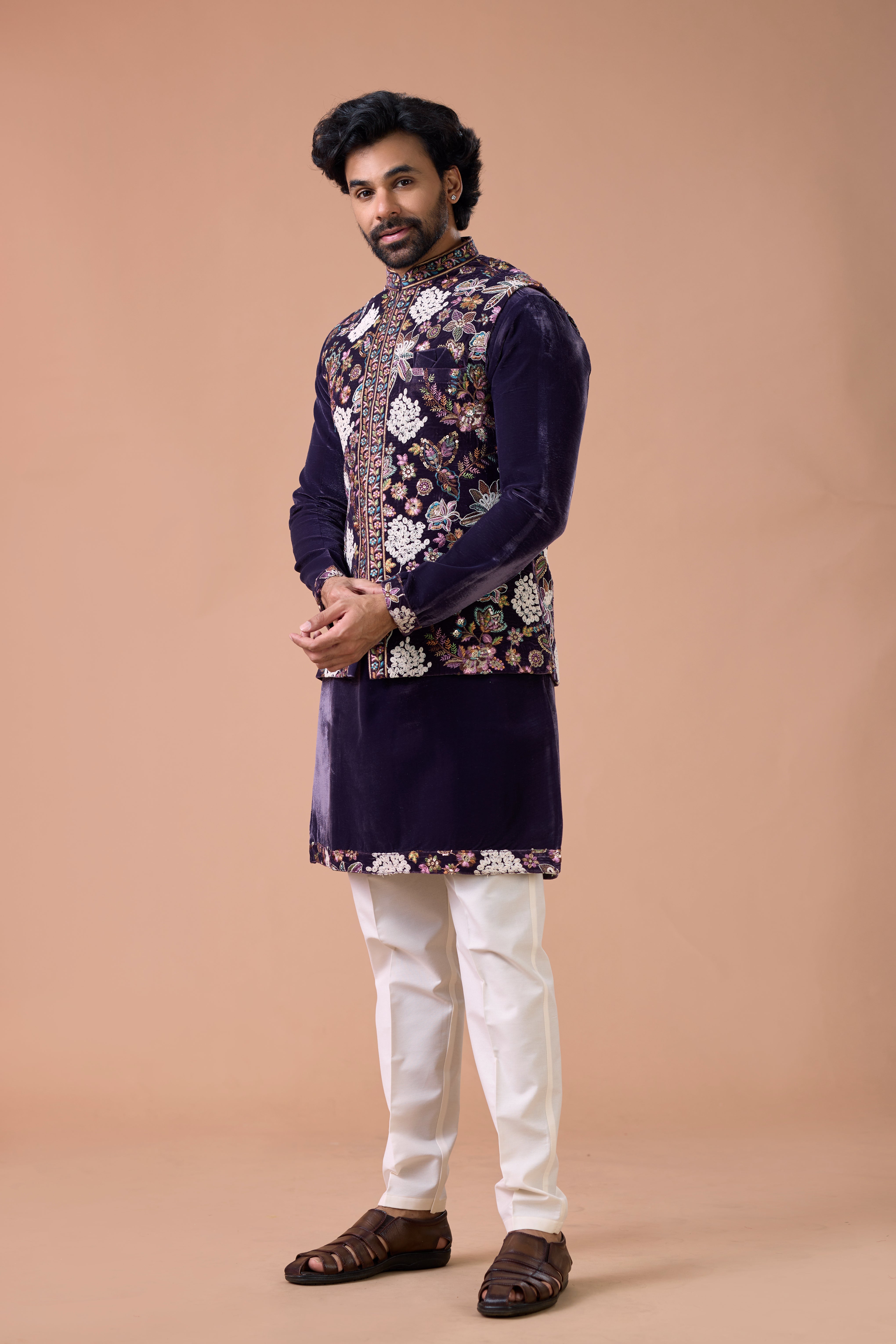 Men Embroidered Nehru Jacket Set