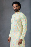 men traditional summer outfit
